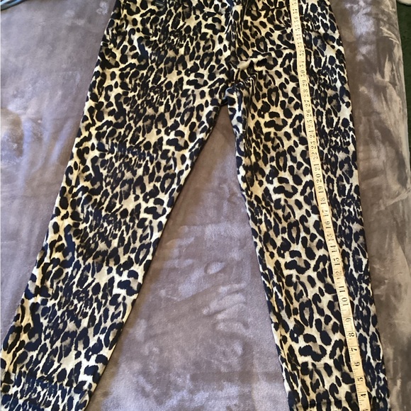Pull on pants by Lisette. Animal print, no pockets - Picture 4 of 4